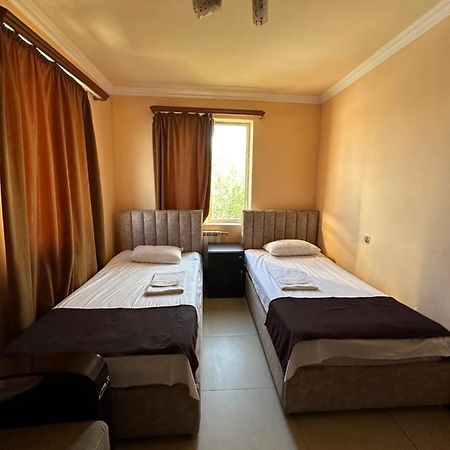 Rp Hotel- Hostel Jereván Kültér fotó