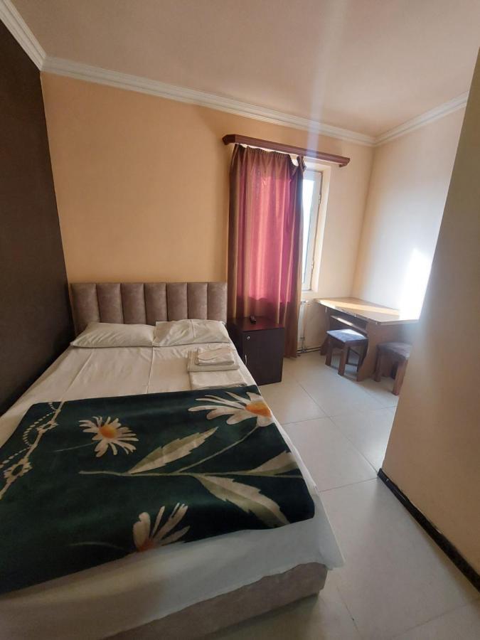 Rp Hotel- Hostel Jereván Kültér fotó