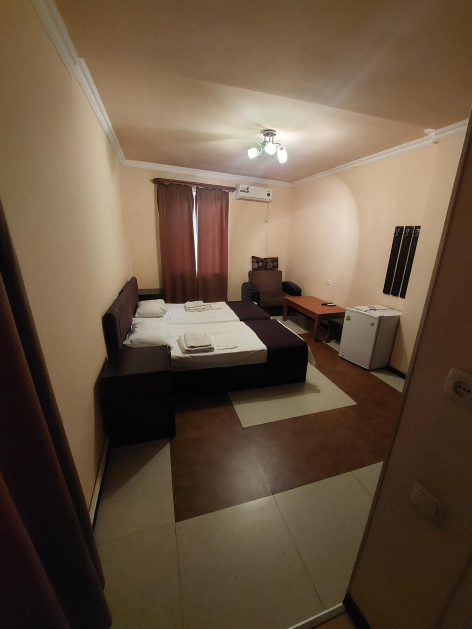Rp Hotel- Hostel Jereván Kültér fotó