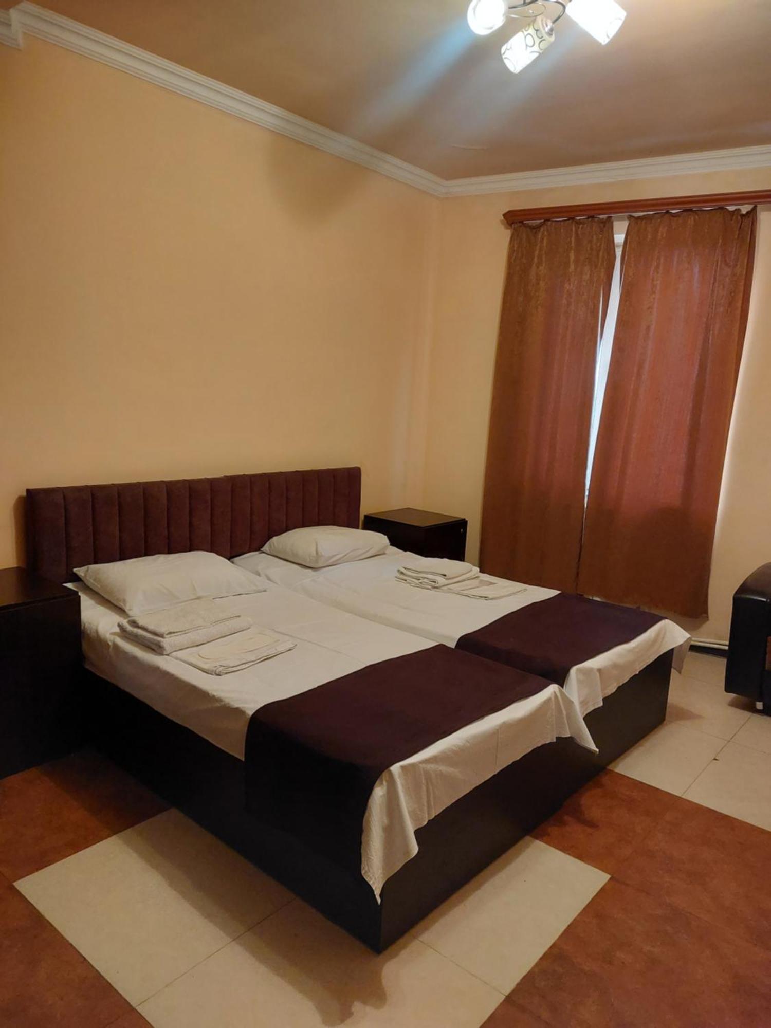 Rp Hotel- Hostel Jereván Kültér fotó
